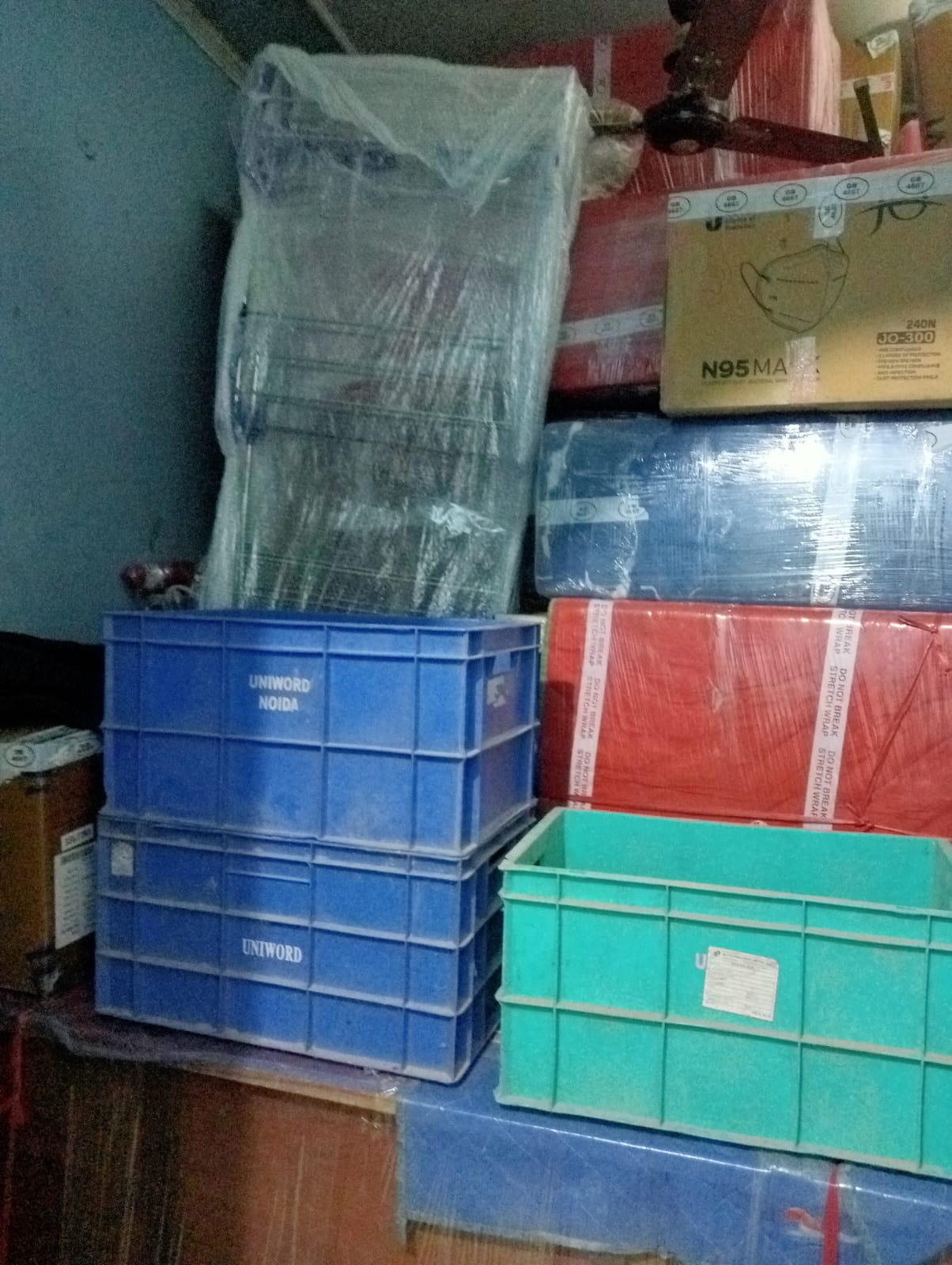 Enclosed Car Carrier - V Express Cargo Movers